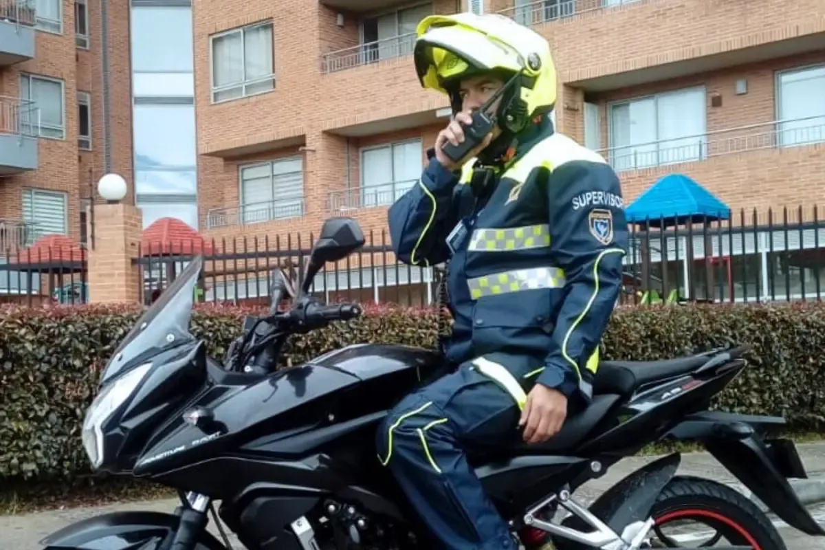 Vigilancia perimetral: la primera línea de defensa en la seguridad privada residencial